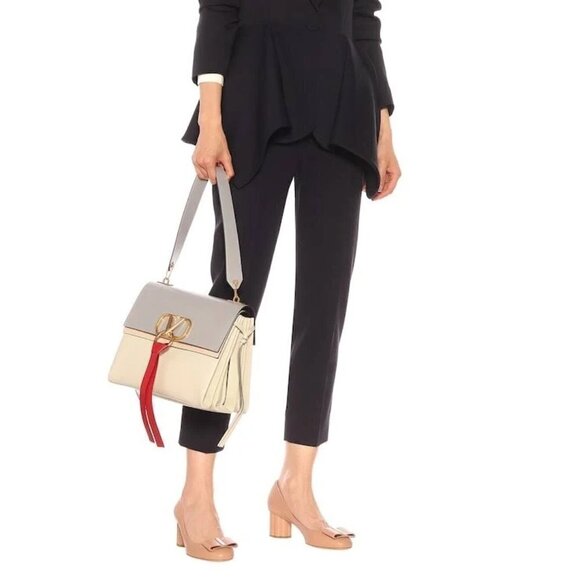 Salvatore Ferragamo Capua 55 bow pumps Floral size 4 - Picture 2 of 11